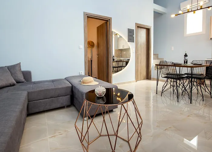 Adk Maison * Skála Marión