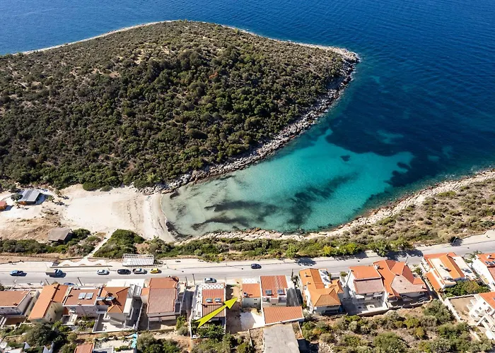 Vilă Adk Maison Skála Marión